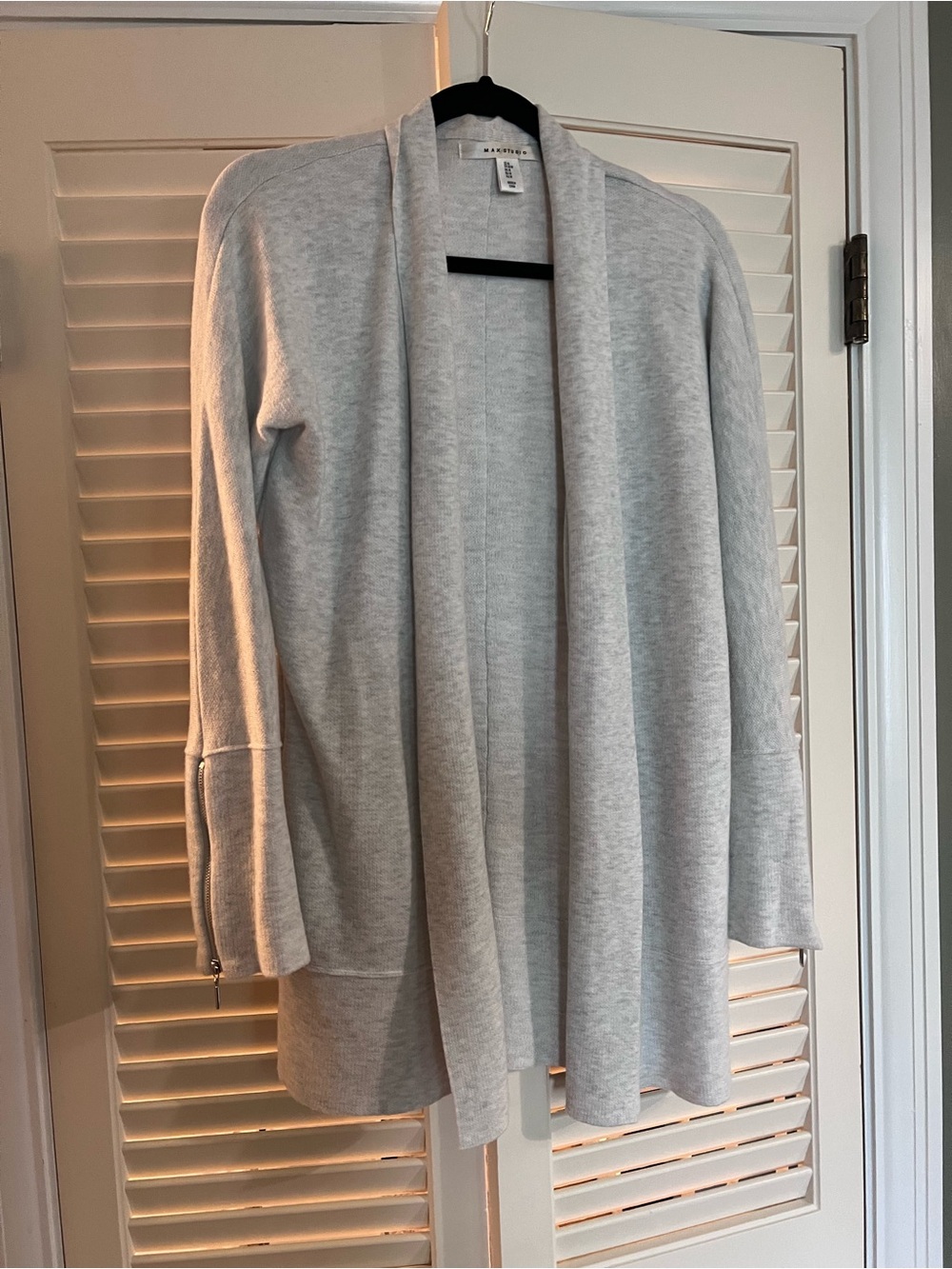 Max Studio Light Gray Open-Front Knit Cardigan Sweater